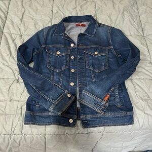 Classic women’s denim jacket